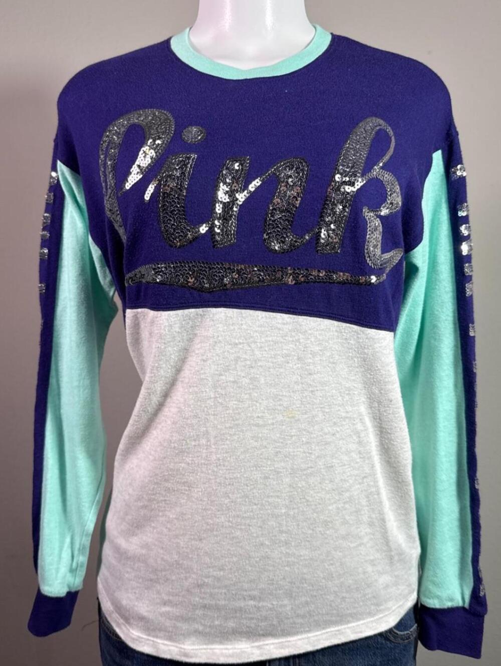 Y2K PINK Victoria's Secret sequin logo long sleeve top – Women's Used Clothing